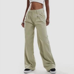 Vans Alder Relaxed Pleated Trousers — Elm Green, Wide Relaxed Leg, High Rise